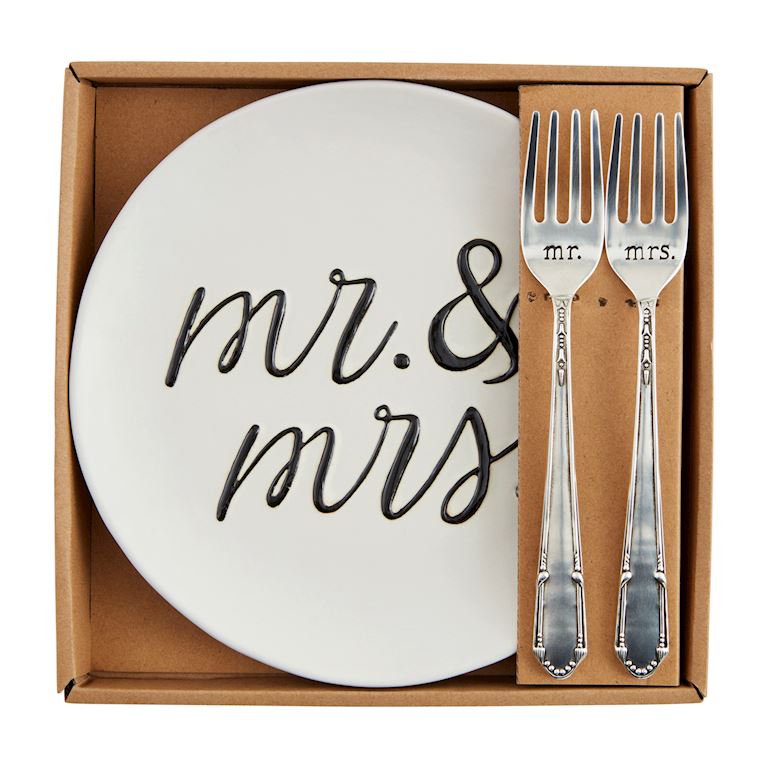 Mr & Mrs Cake Plate Set