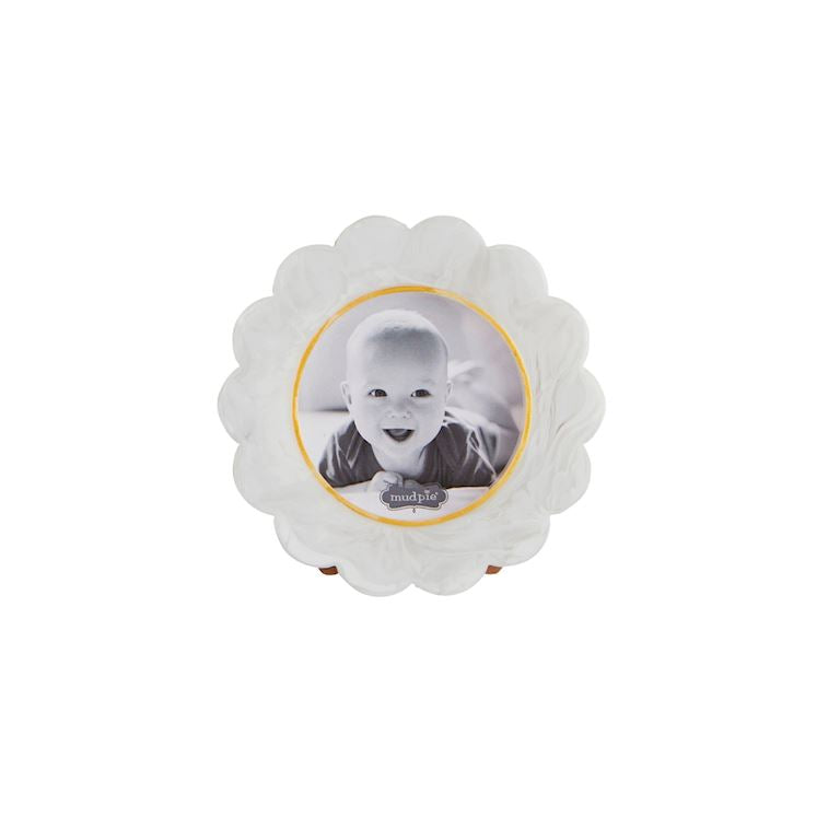Mini Scallop Photo Frame