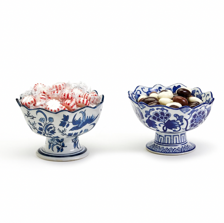 Blue/White Scalloped Edge Bowl