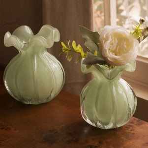 Glass Vento Medium Jade Round Bud Vase